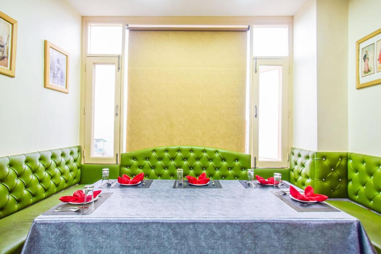 Hotel Valley View - Best For Family Vacations-Conference-Mice Events Chail Exteriör bild