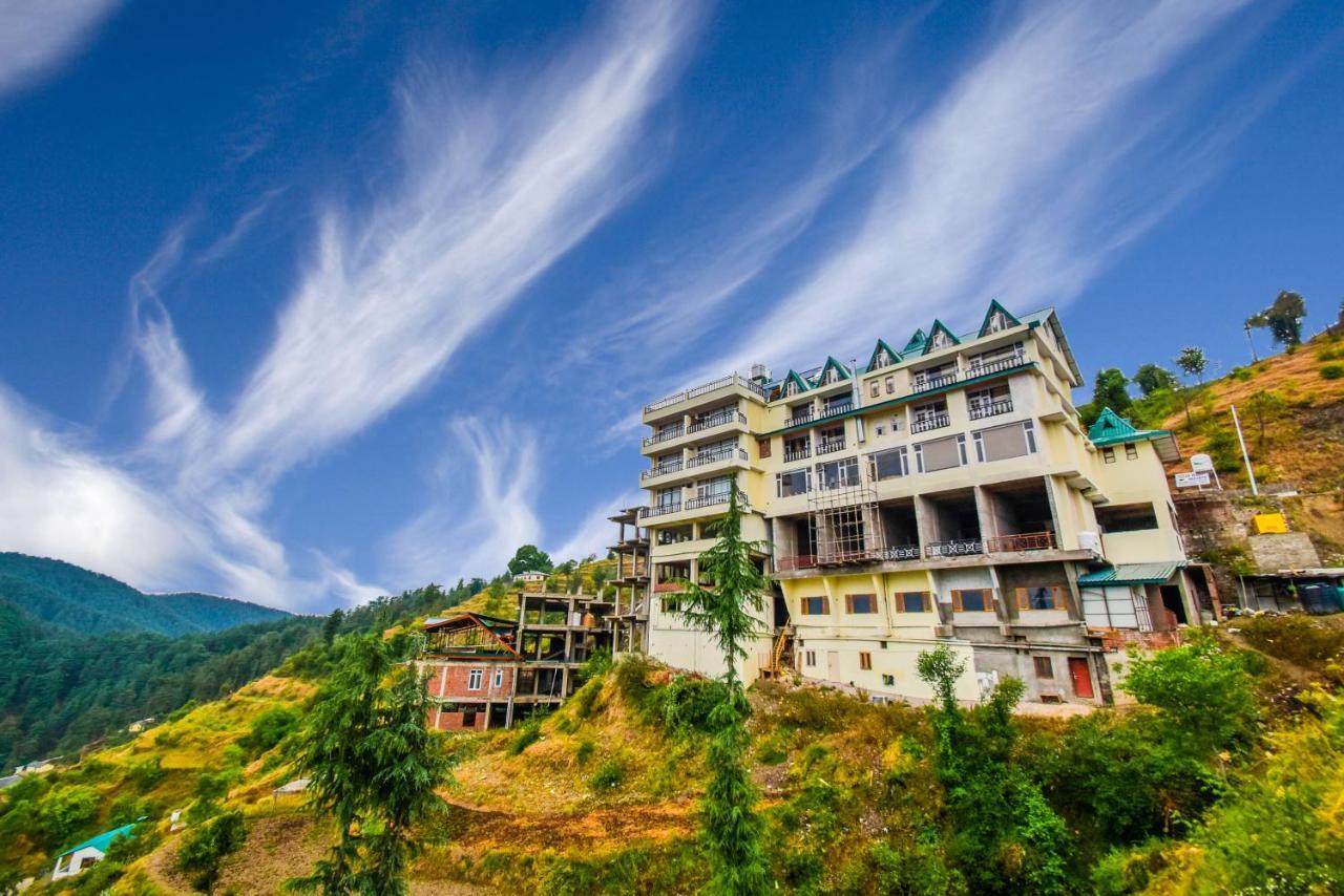 Hotel Valley View - Best For Family Vacations-Conference-Mice Events Chail Exteriör bild