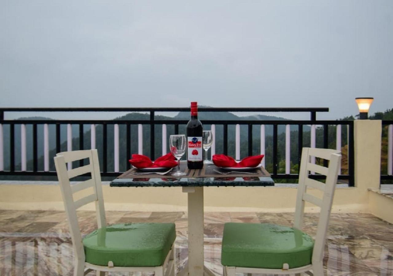 Hotel Valley View - Best For Family Vacations-Conference-Mice Events Chail Exteriör bild