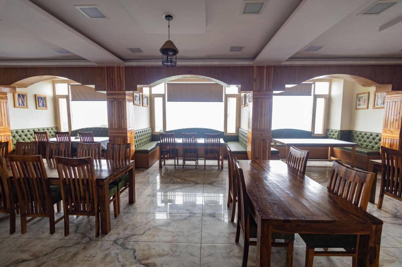 Hotel Valley View - Best For Family Vacations-Conference-Mice Events Chail Exteriör bild